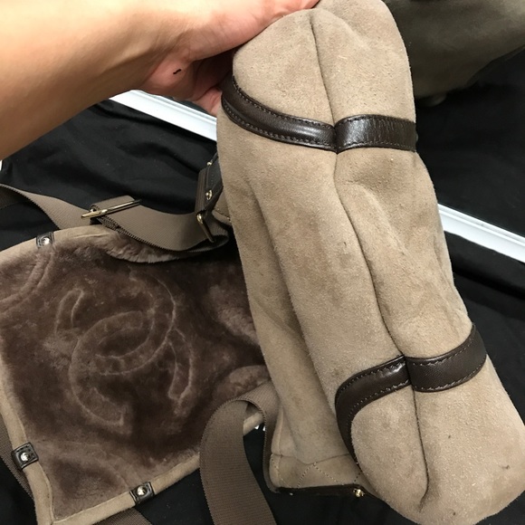 💯 Authentic crossbody Chanel fur/suede  flap bag - Picture 4 of 8